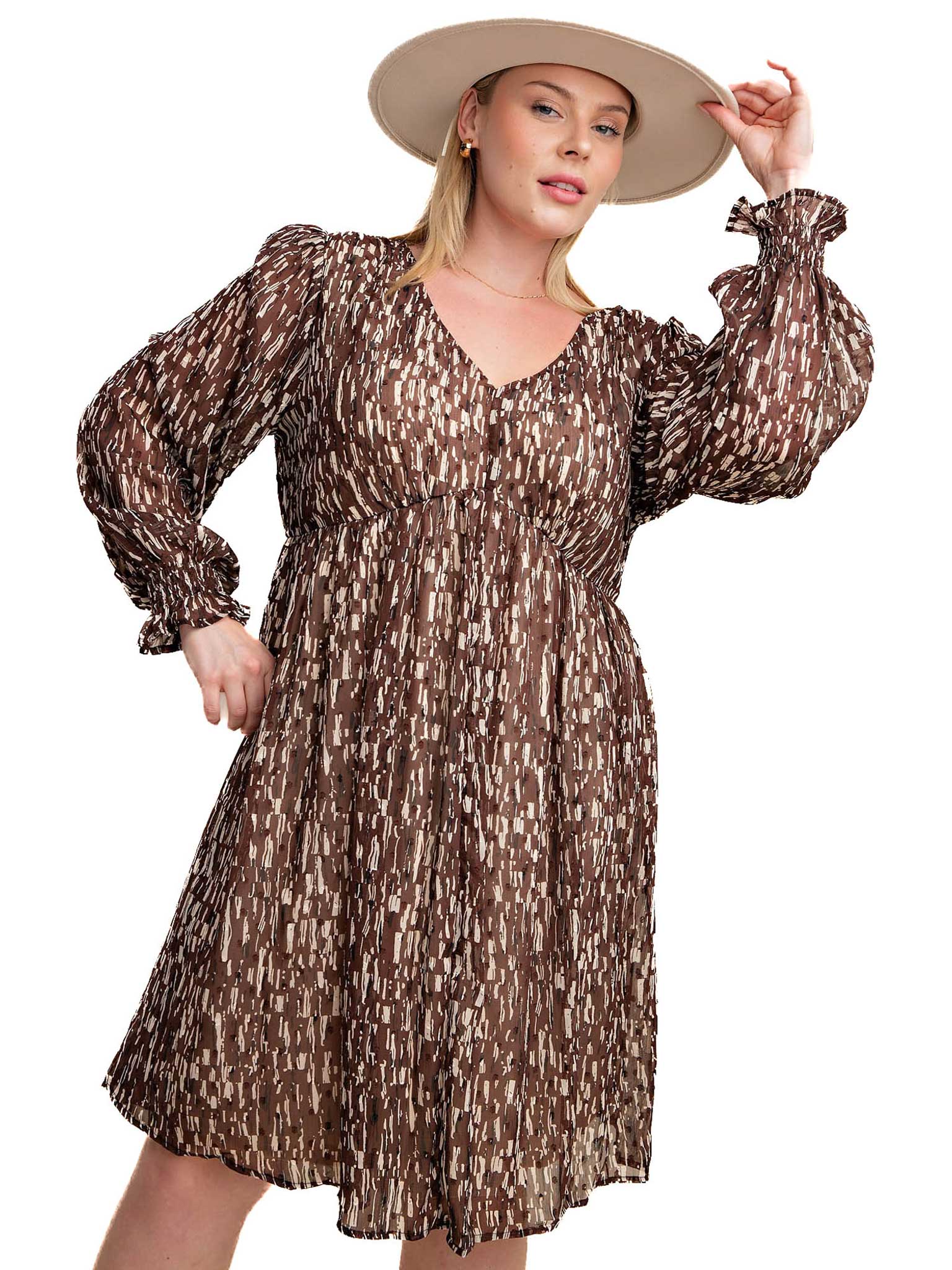 Curvy Opposite Direction Print Dress