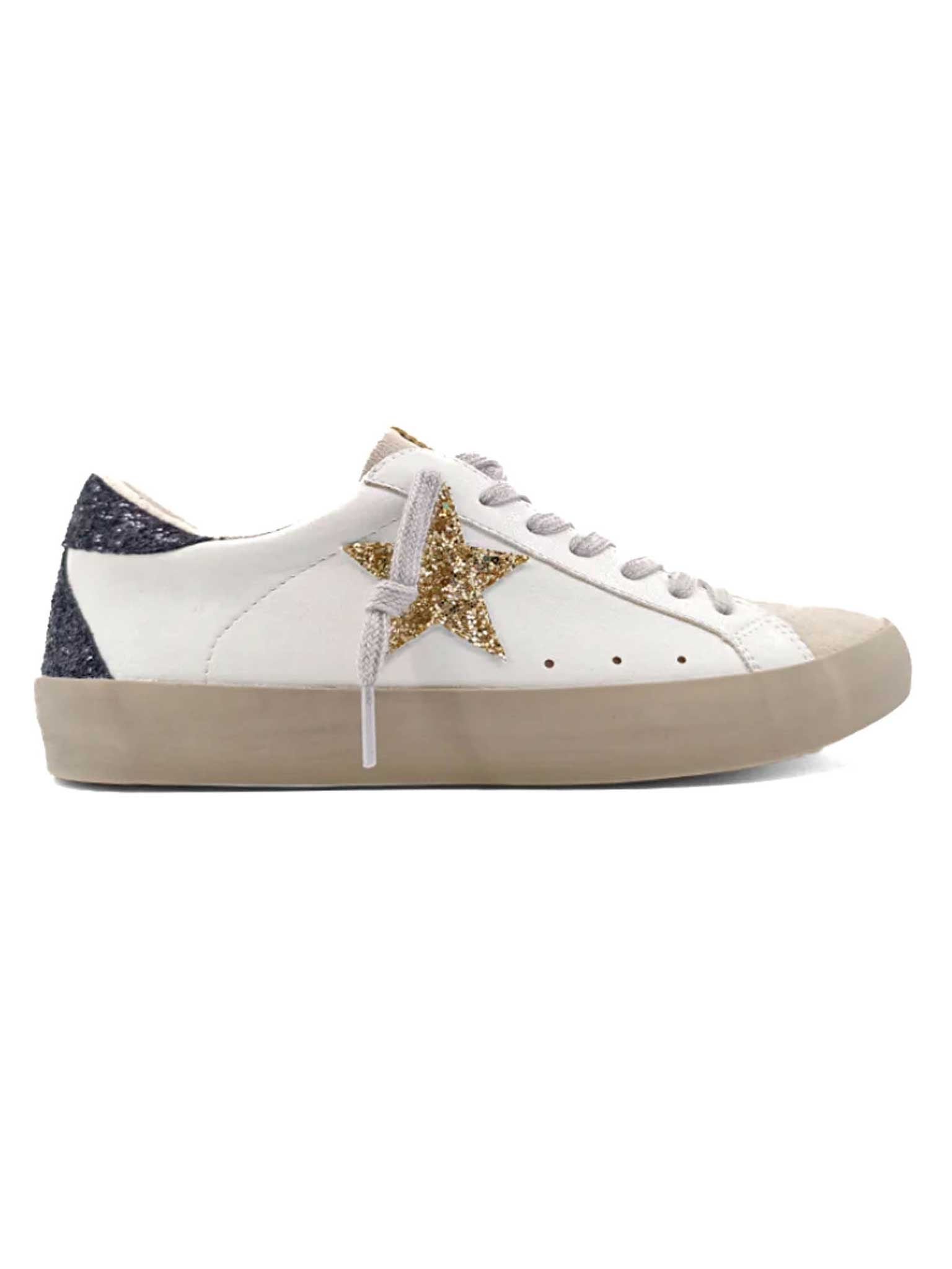 Pamela White Sneaker