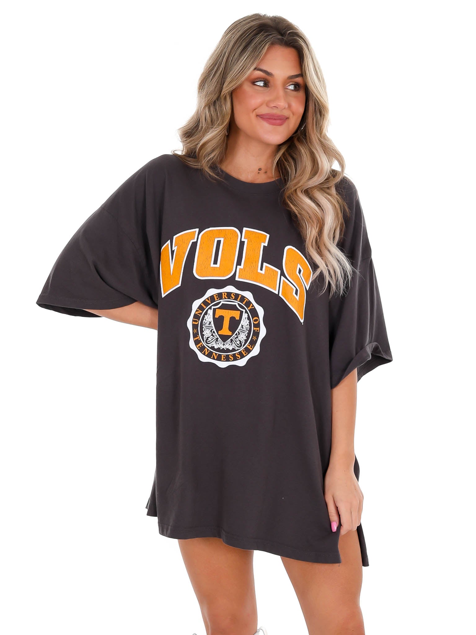 Tennessee Black Winnie Oversized Tee