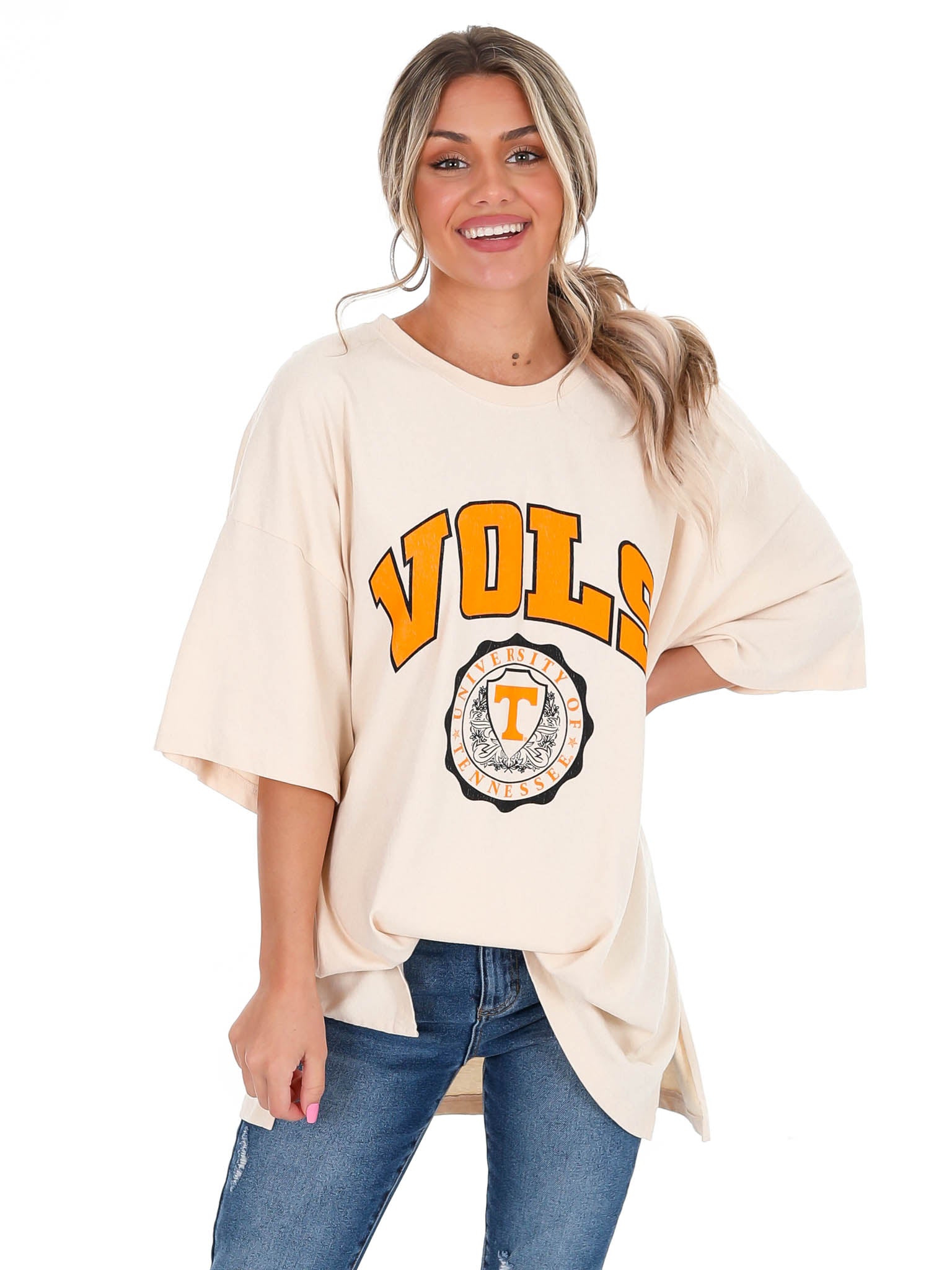 Tennessee Ivory Winnie Oversized Tee